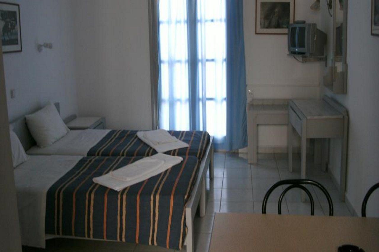 Ifigenia Apartments Hersonissos  Exteriör bild