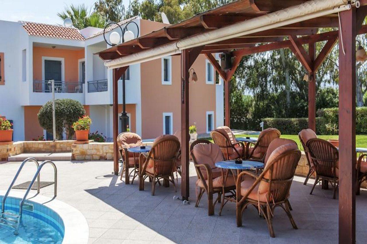 Ifigenia Apartments Hersonissos  Exteriör bild