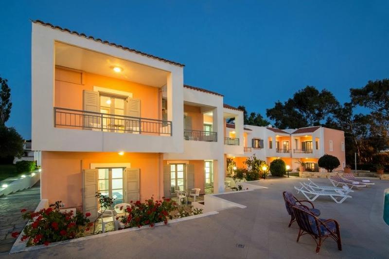Ifigenia Apartments Hersonissos  Exteriör bild