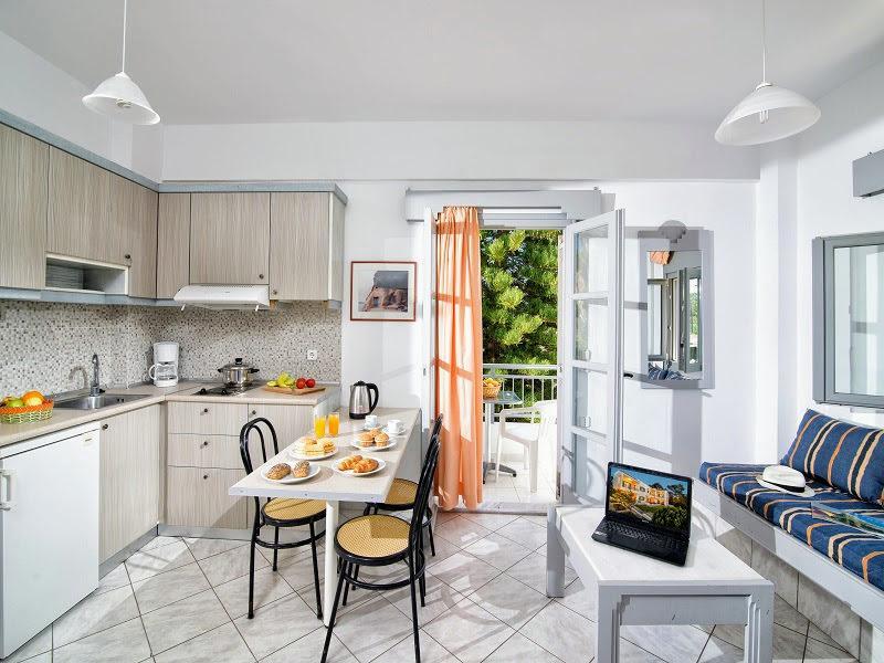 Ifigenia Apartments Hersonissos  Exteriör bild