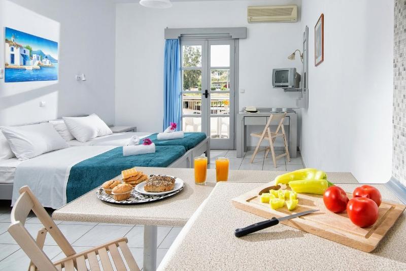 Ifigenia Apartments Hersonissos  Exteriör bild